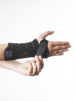 Dynamics Handgelenk Schnürorthese ohne Daumenfixierung - 23.07.02.4037